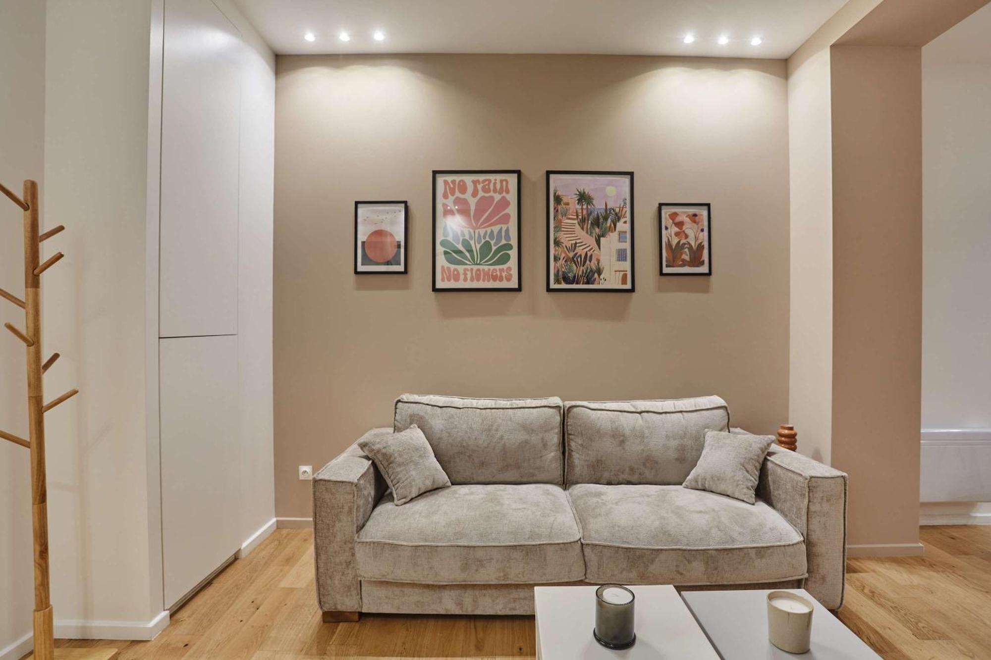 New 2 Bedrooms Center Of By Prestige Parigi