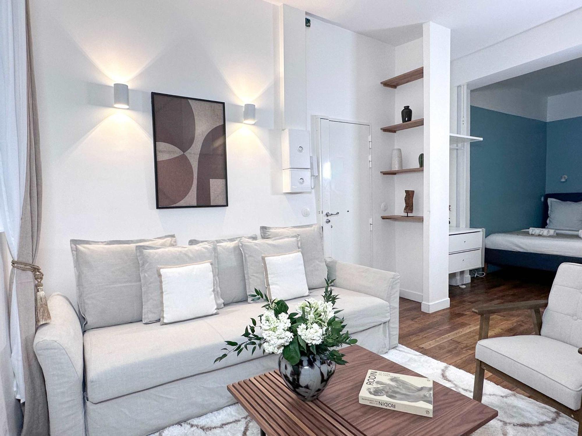 Stylish In Le Marais Apartment Paris
