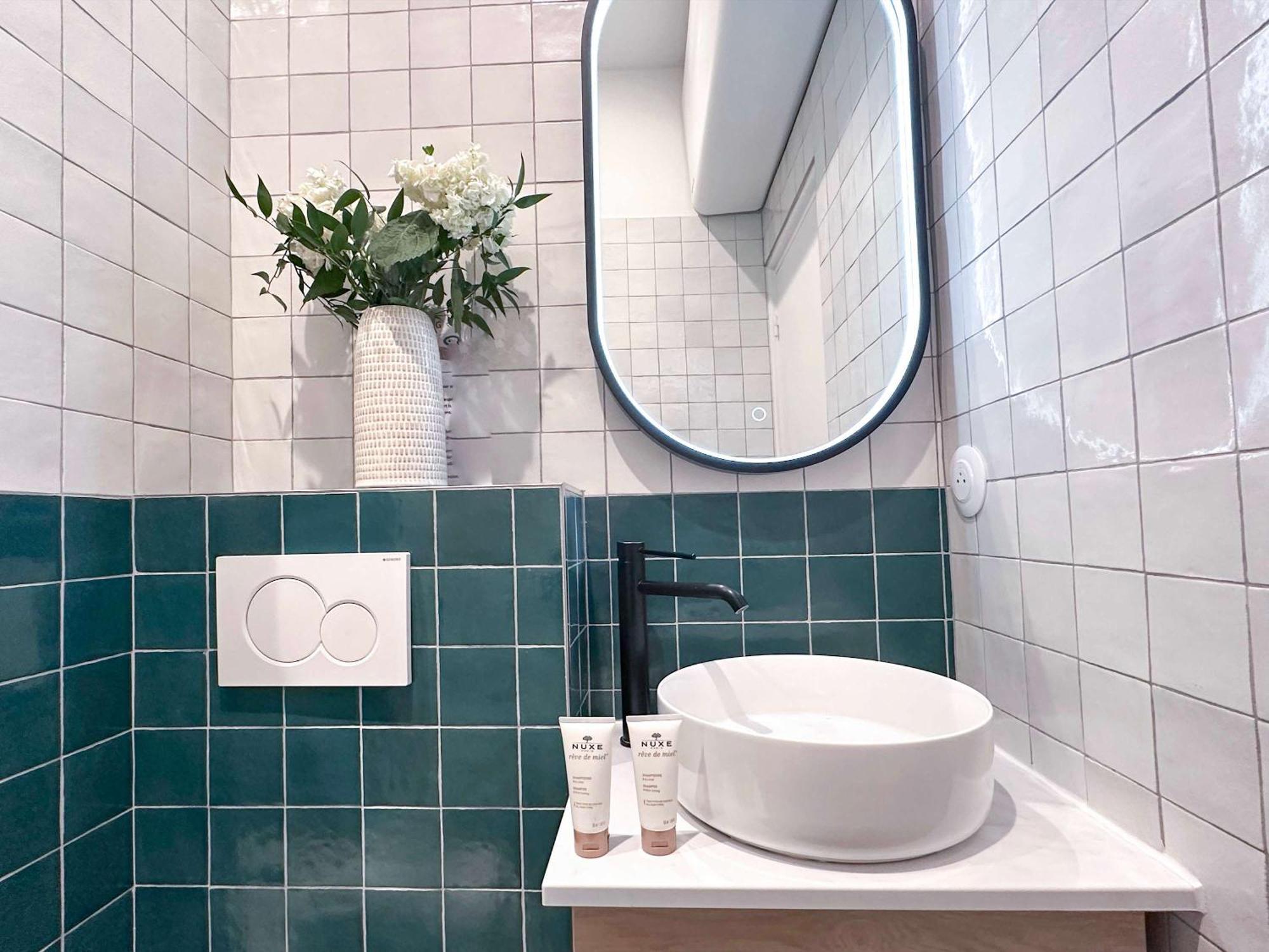 Stylish In Le Marais Apartment *
