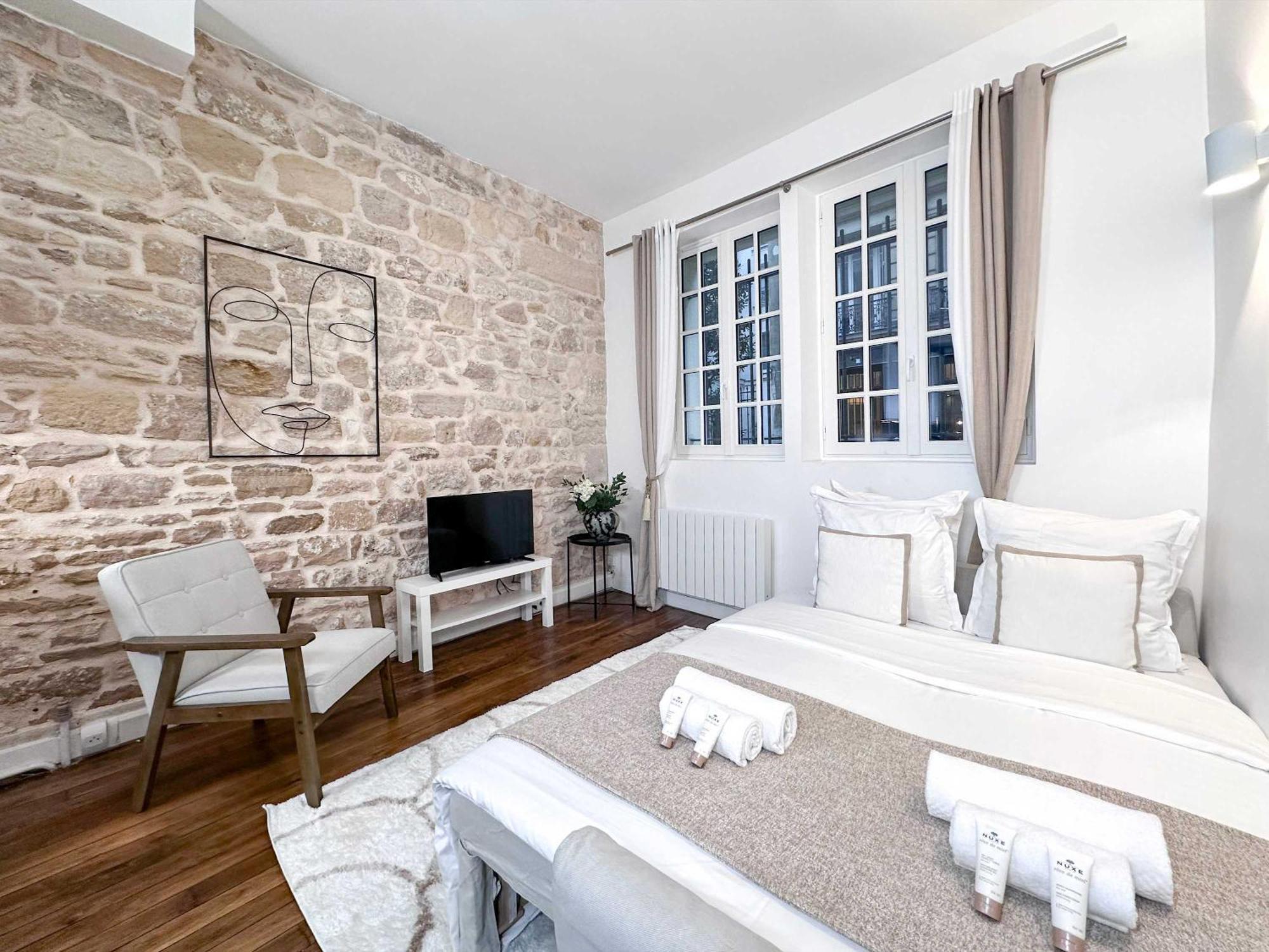 1599 - Stunning In Le Marais * Parigi