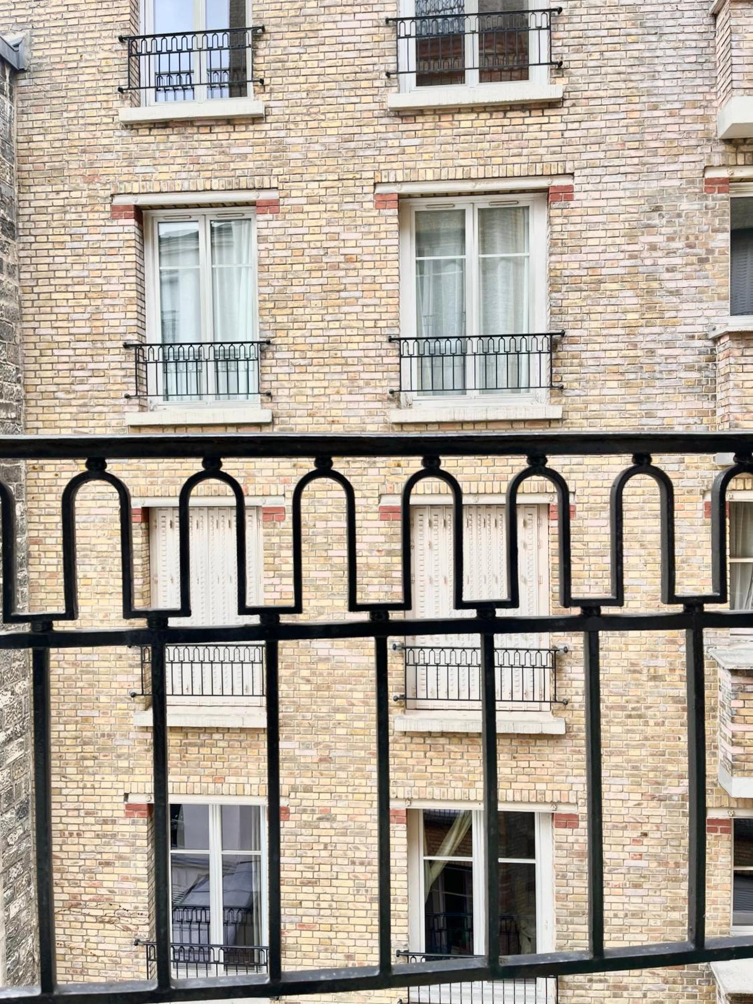 Spacious Flat Near Montparnasse Bausset 4th Apartment *