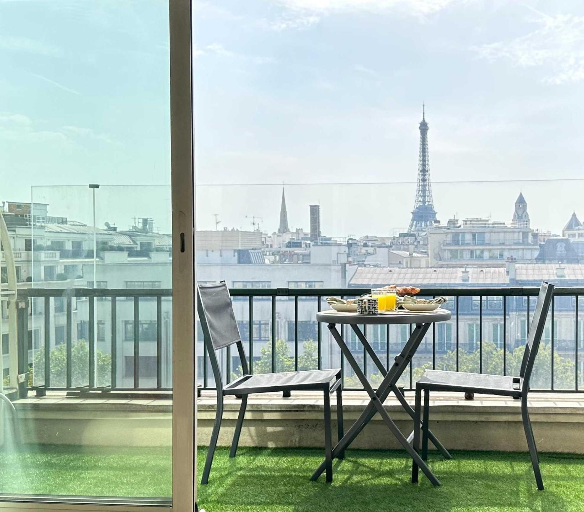 Unique Panoramic Flat Champs-elysees Appartamento Parigi