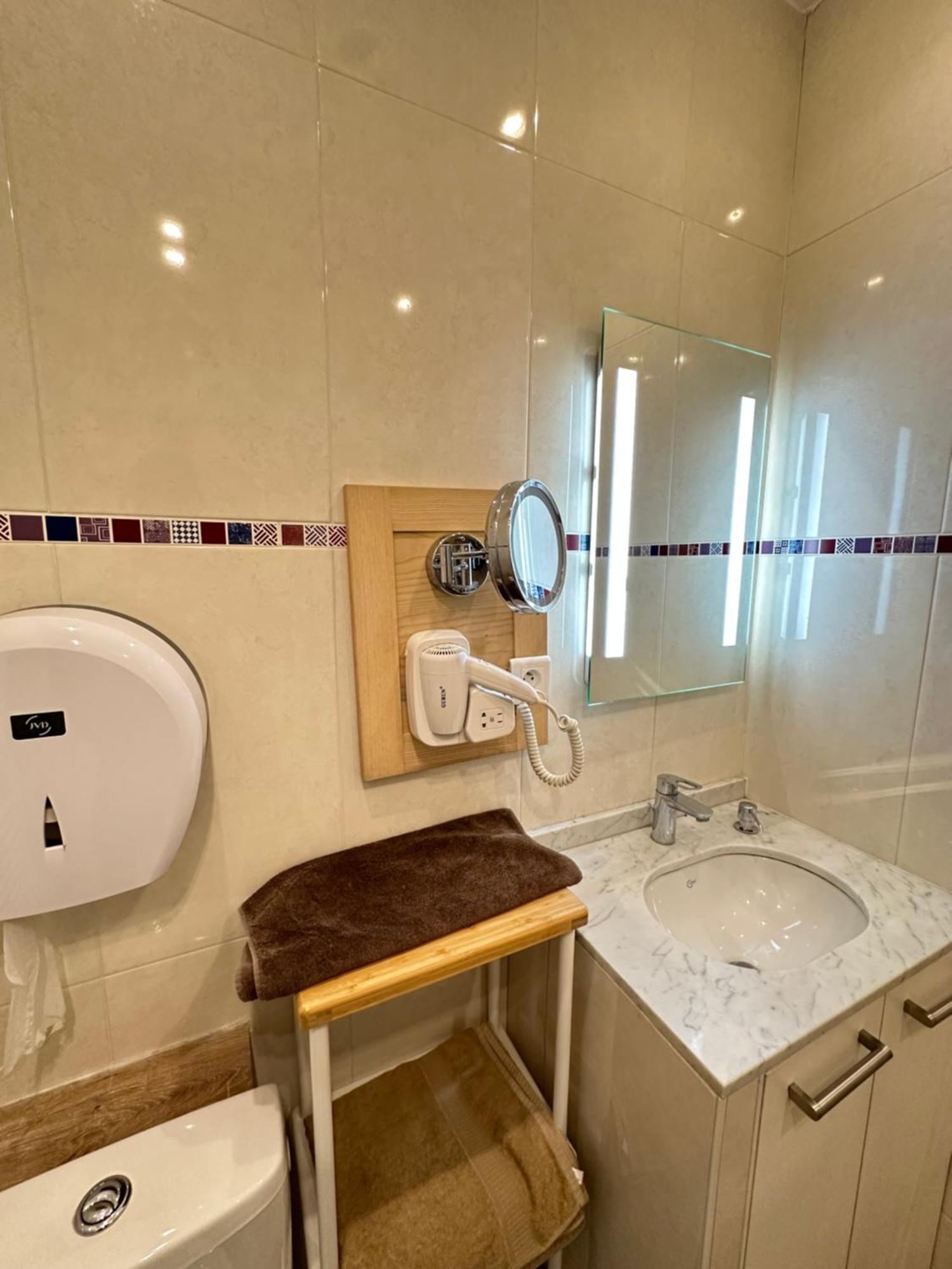 Apartment 15 Ground Floor Paris