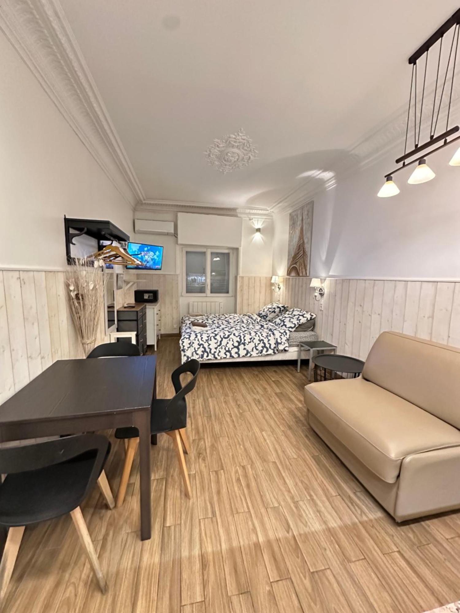15 Ground Floor Apartment