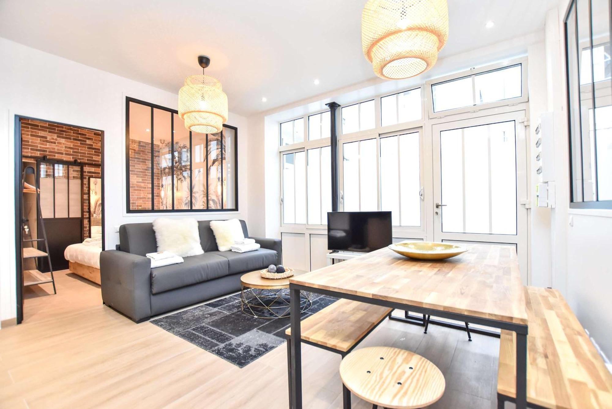 Appartamento Charmant Appartement Paris *