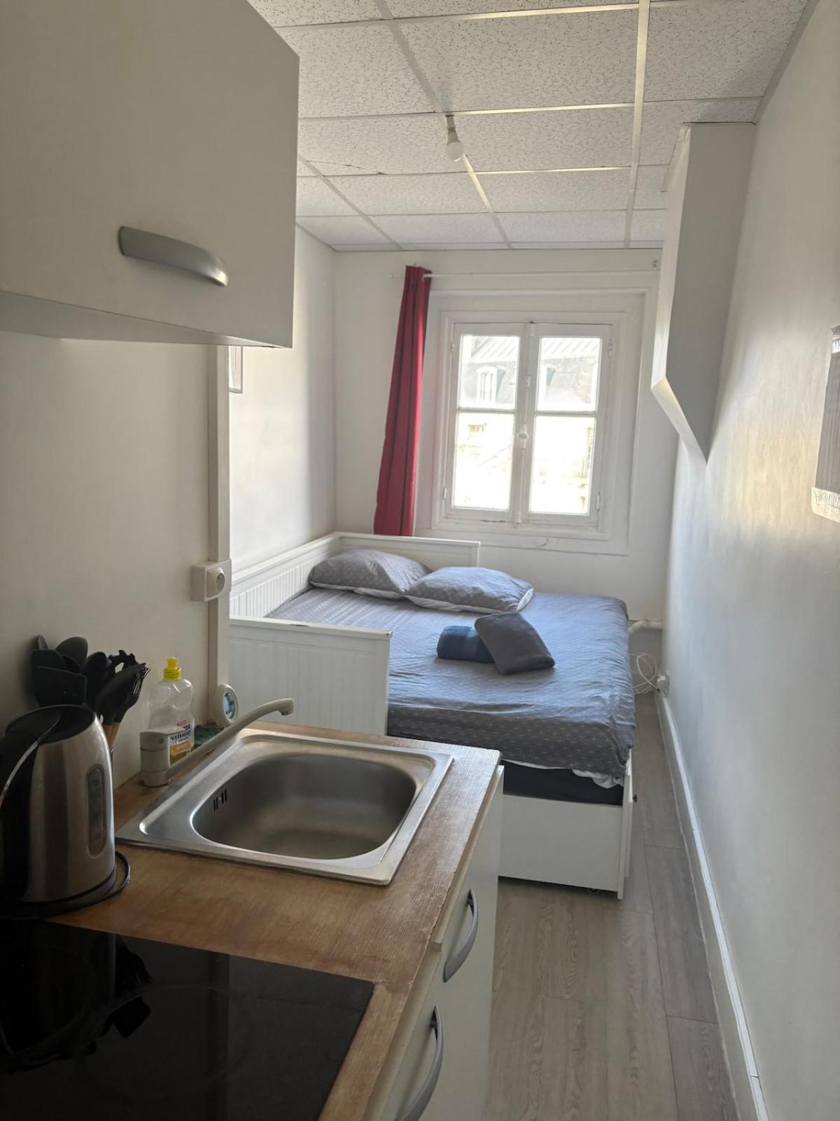 Cozy Nearby Champs Elysees 6 Appartamento *