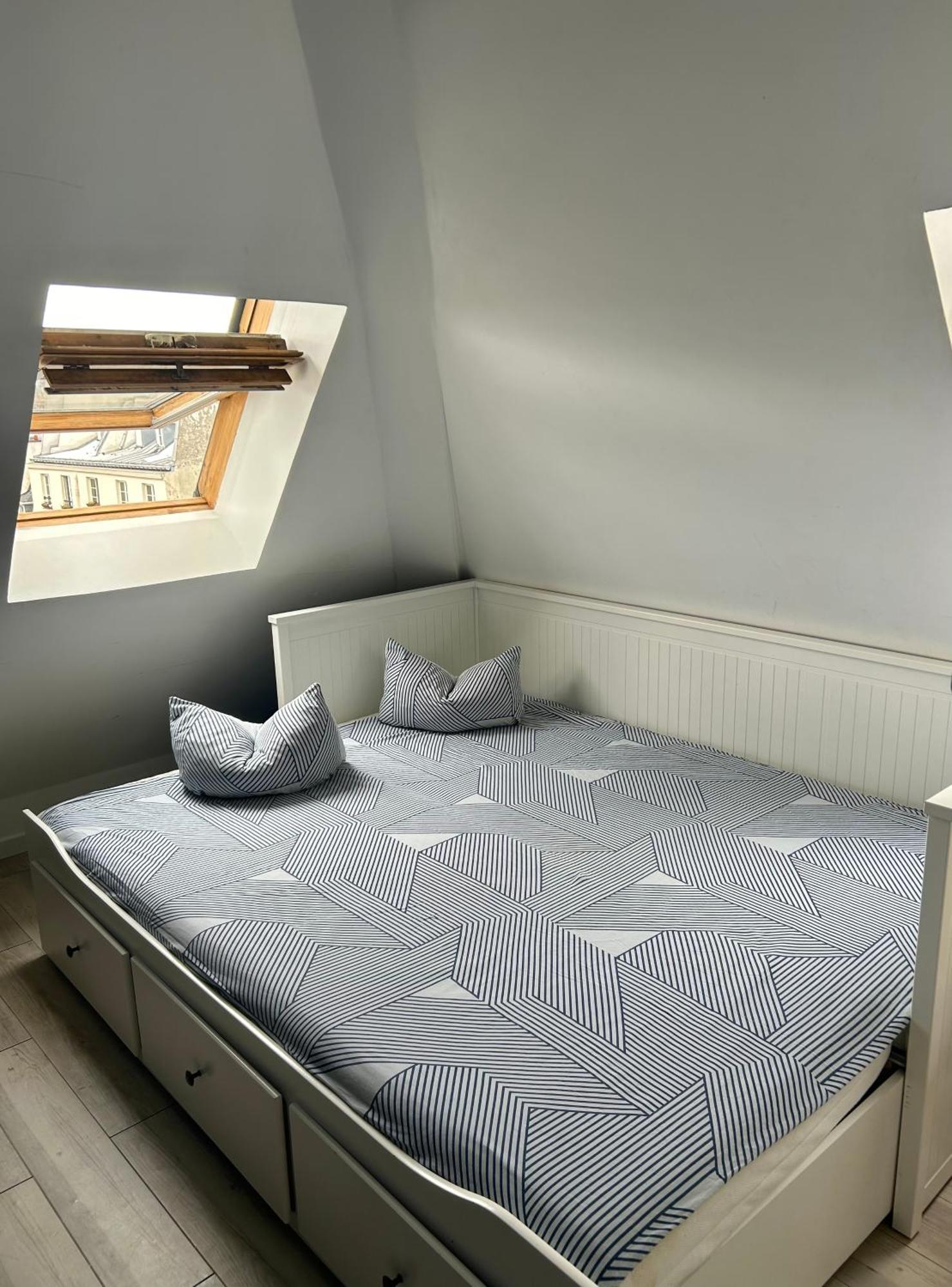 Appartamento In Le Marais Parigi