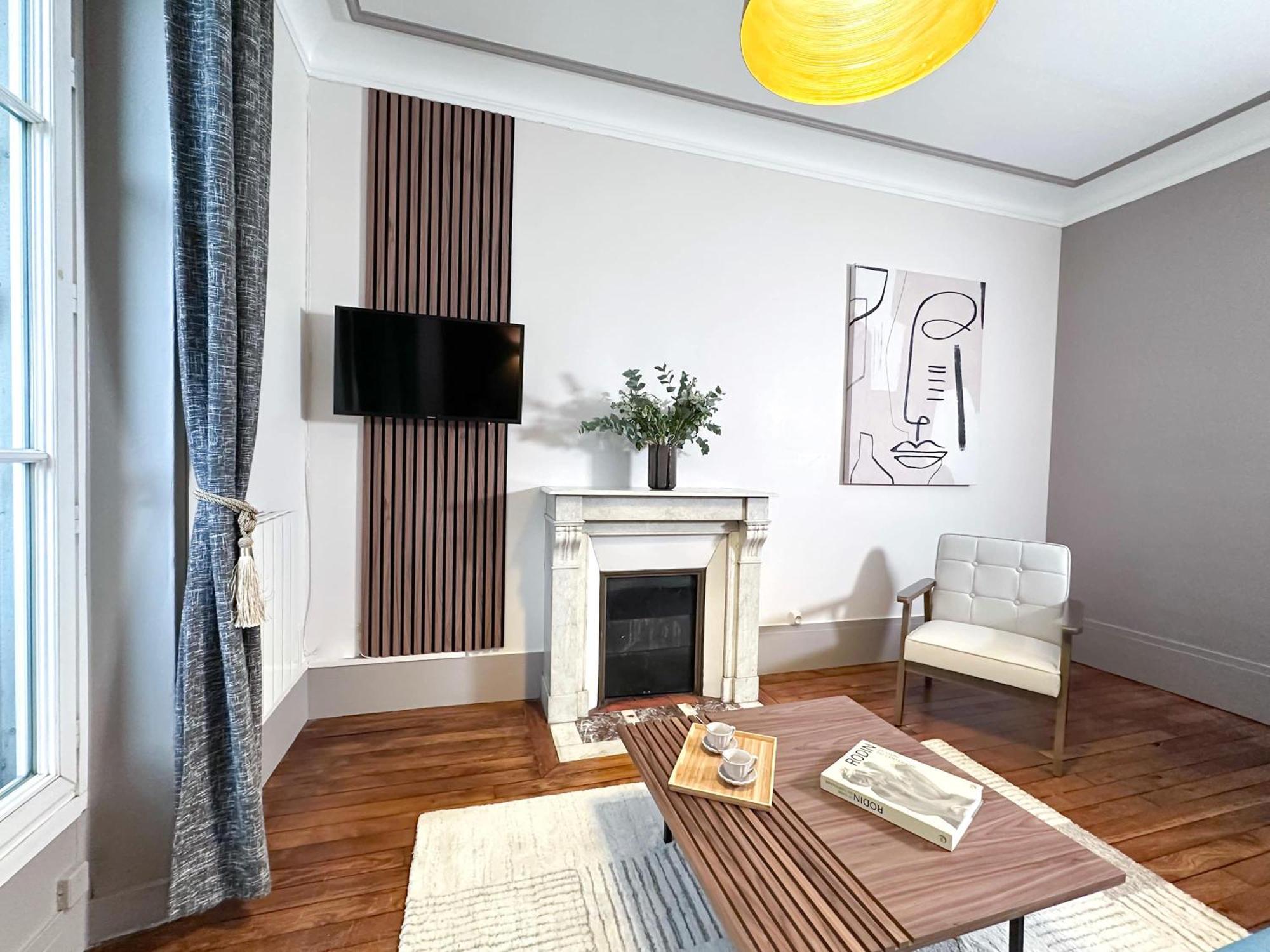 Appartamento Charming Flat Near Eiffel Tower *