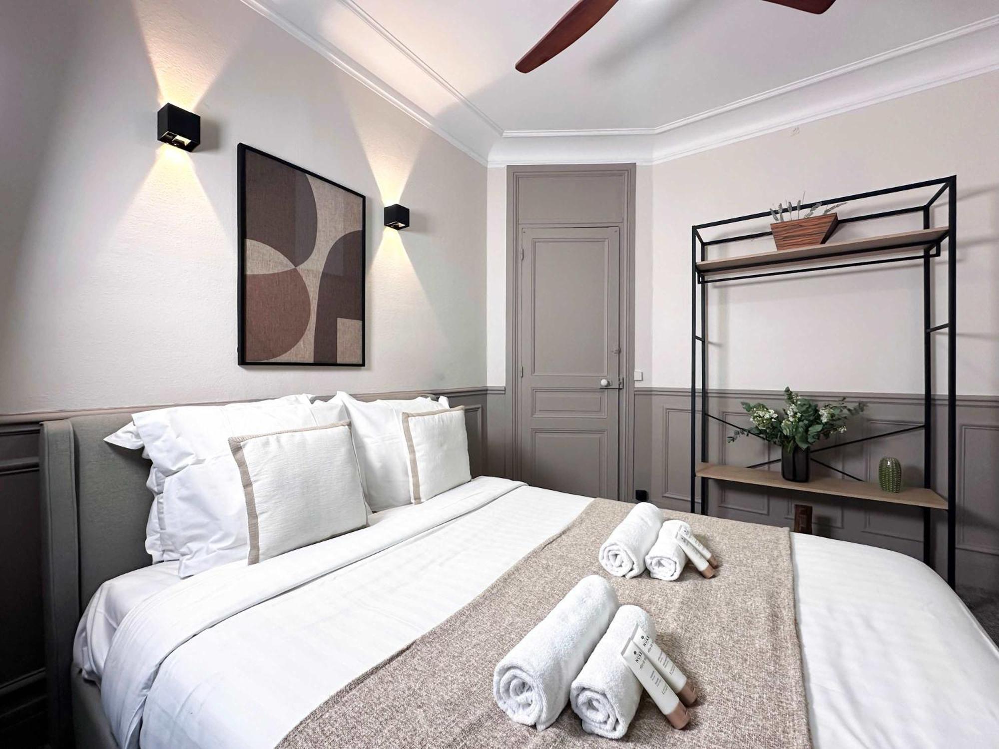 Appartamento Charming Flat Near Eiffel Tower Parigi