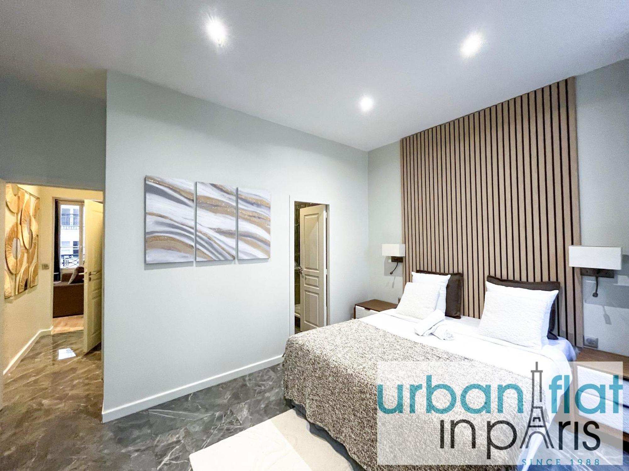 Appartamento Urban Flat 63 - Beautiful 3 Bedroom Flat Champs-elysees Parigi
