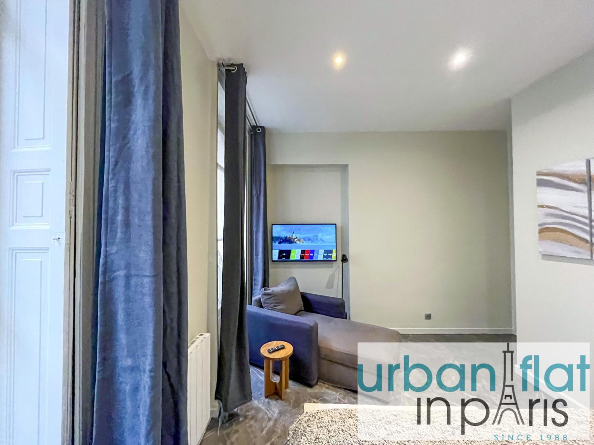 Appartamento Urban Flat 63 - Beautiful 3 Bedroom Flat Champs-elysees