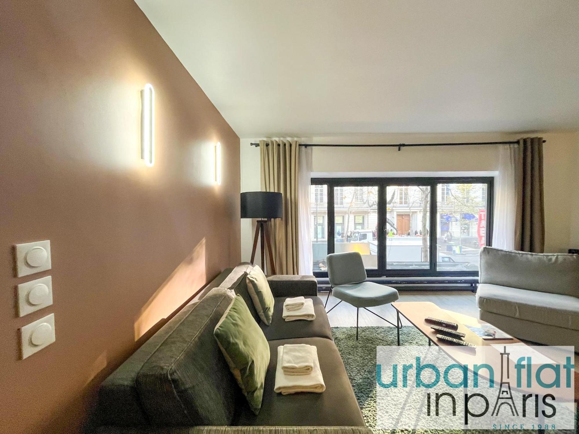 Urban Flat 194 - Spacious 3 Bedroom Montmartre Appartamento *