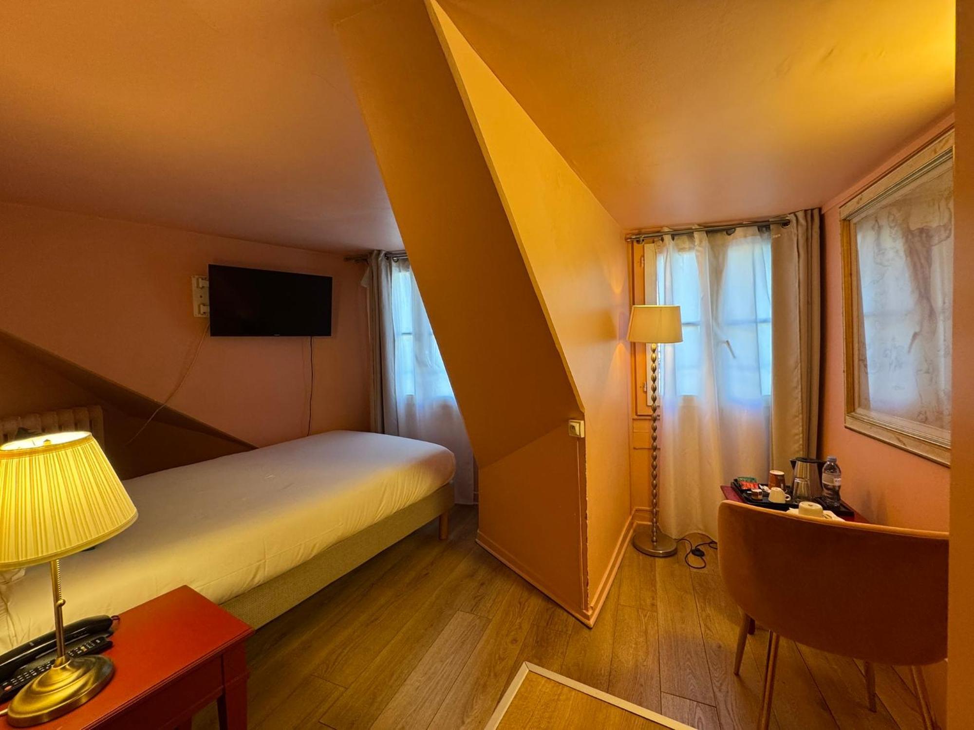 Petit Saint-honore Hotel Paris