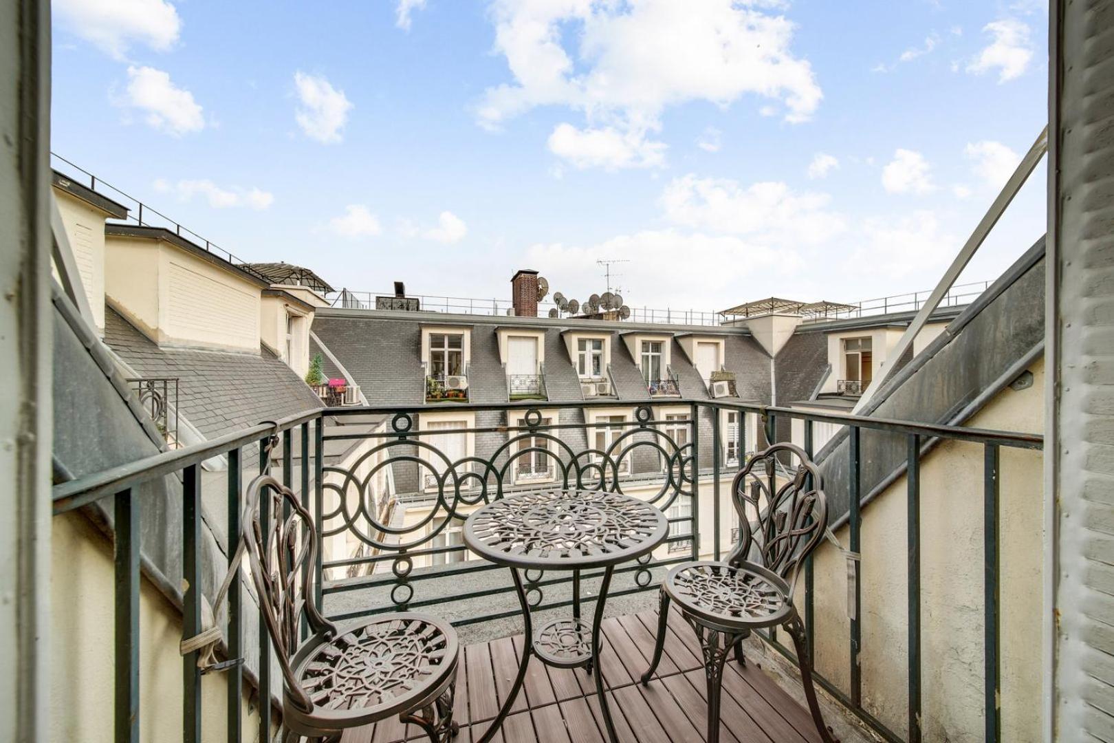 240-suite Elysée