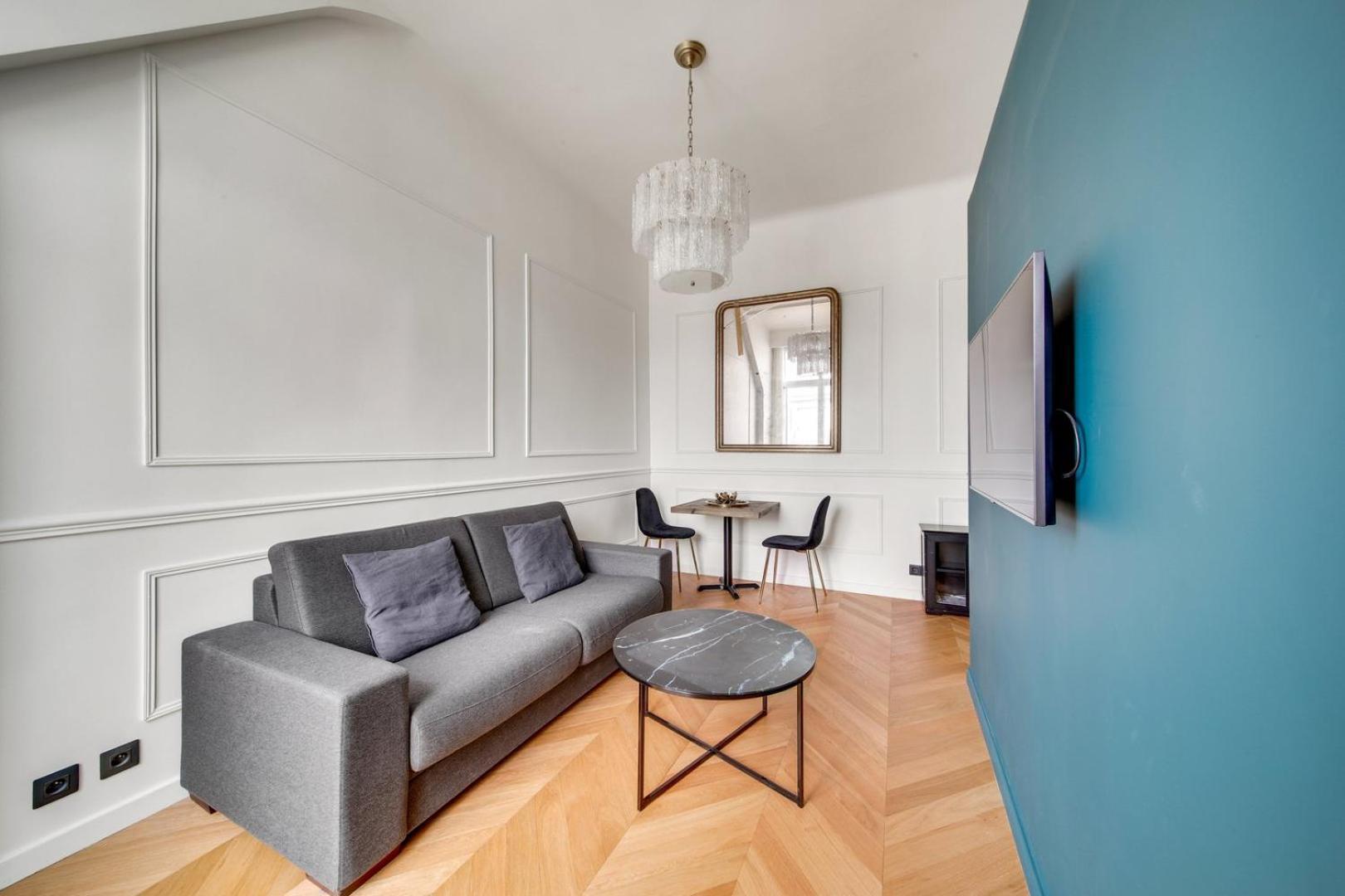 240-suite Elysée *
