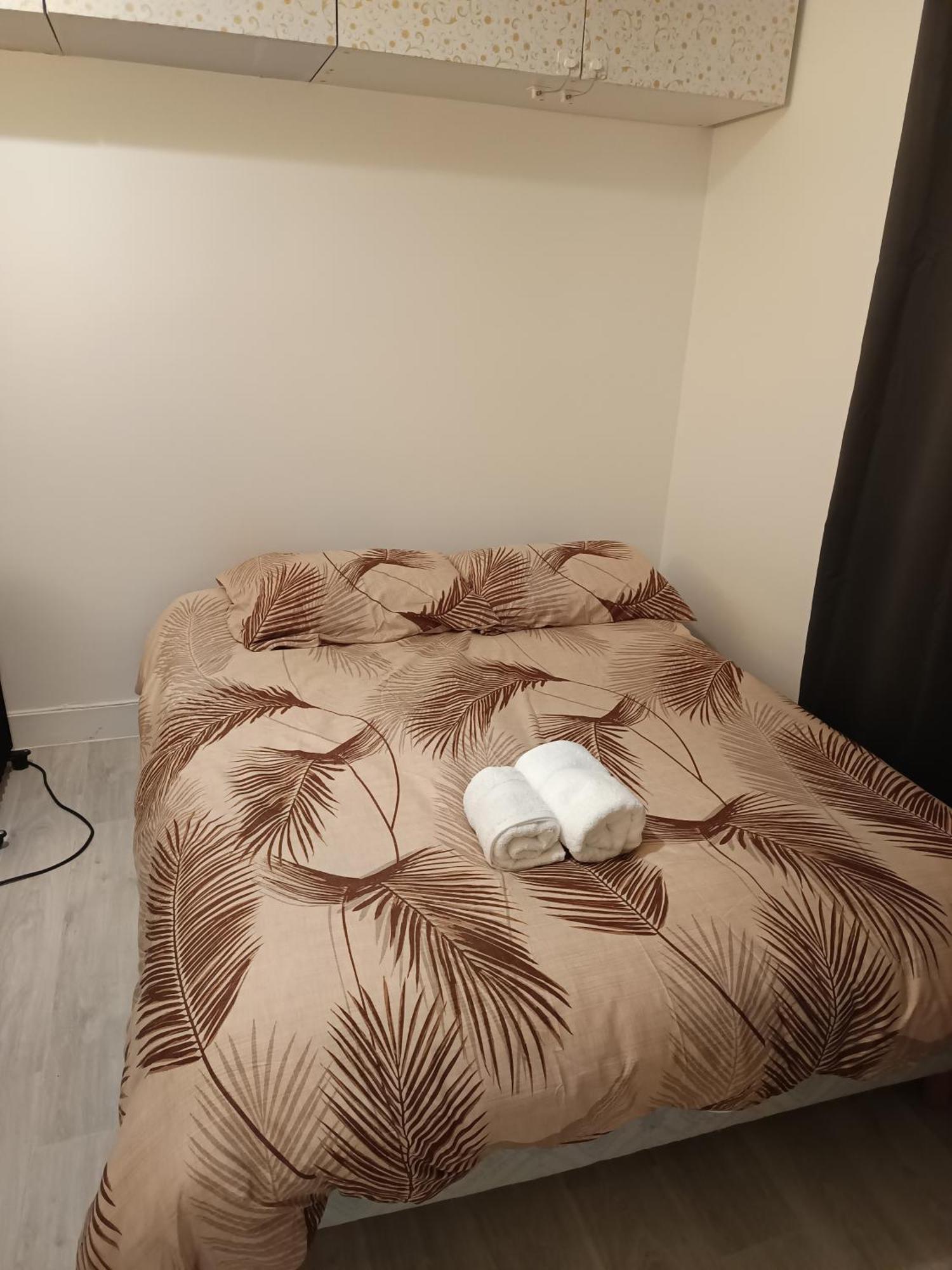 Charmant Studio Au 14eme Parigi