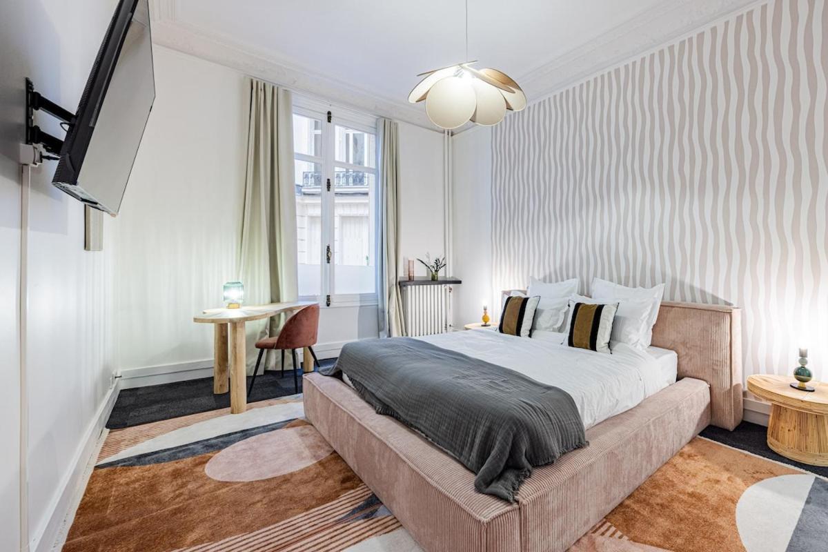 Amazing 4bedrooms Champs Elysees Ac Appartamento *