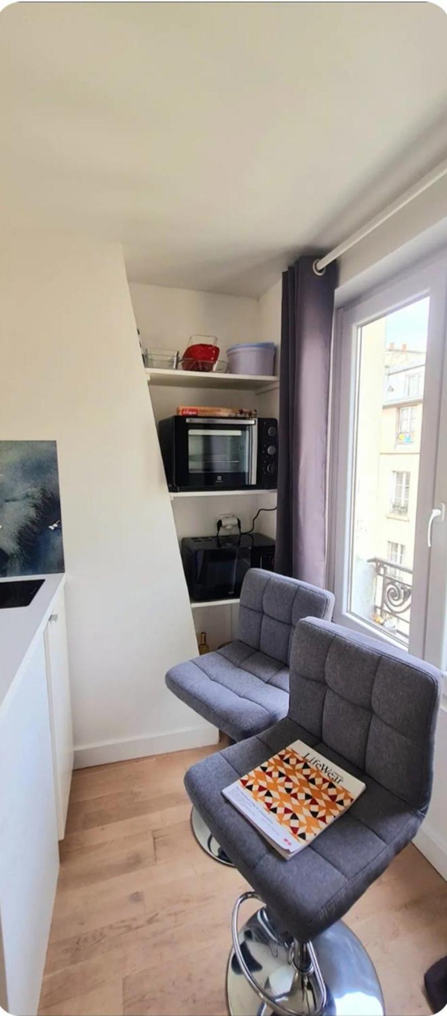 Escale Dans Le Marais Parigi