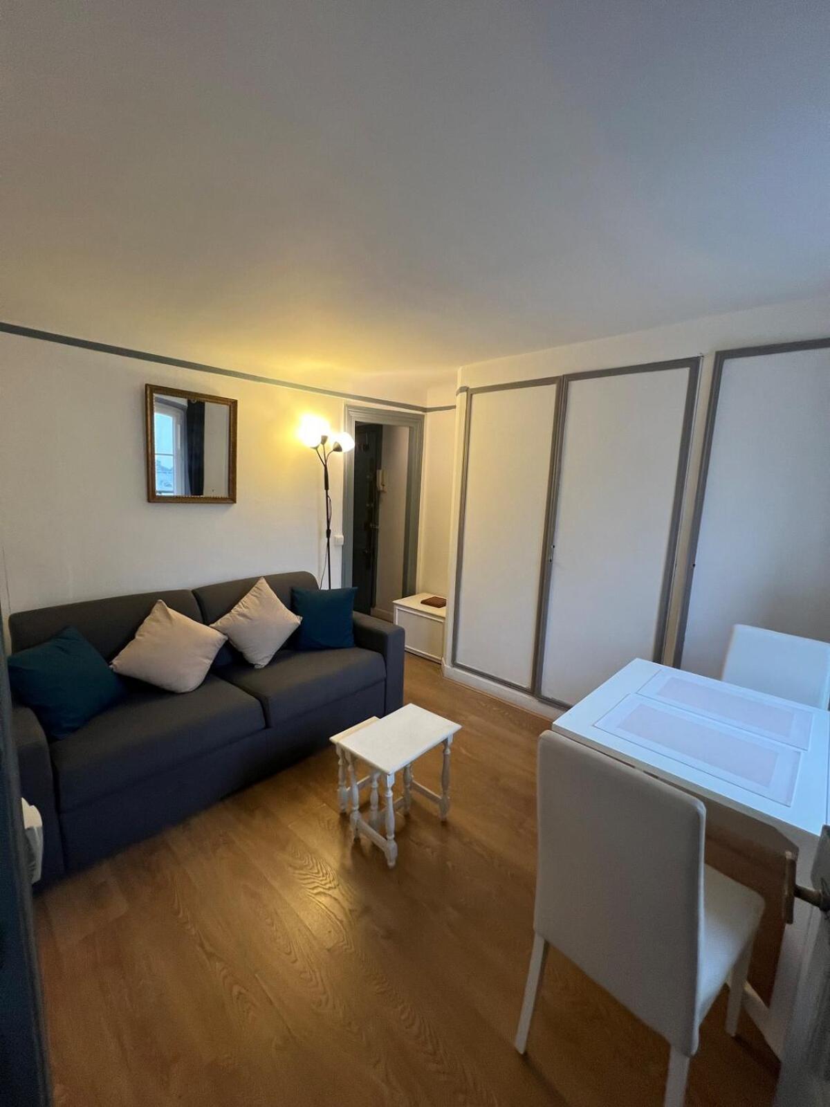 Appartamento Proche Champs Elysee 8e