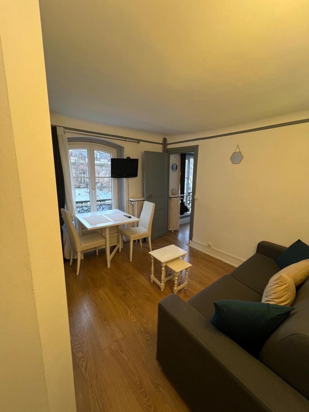 Appartamento Proche Champs Elysee 8e Parigi