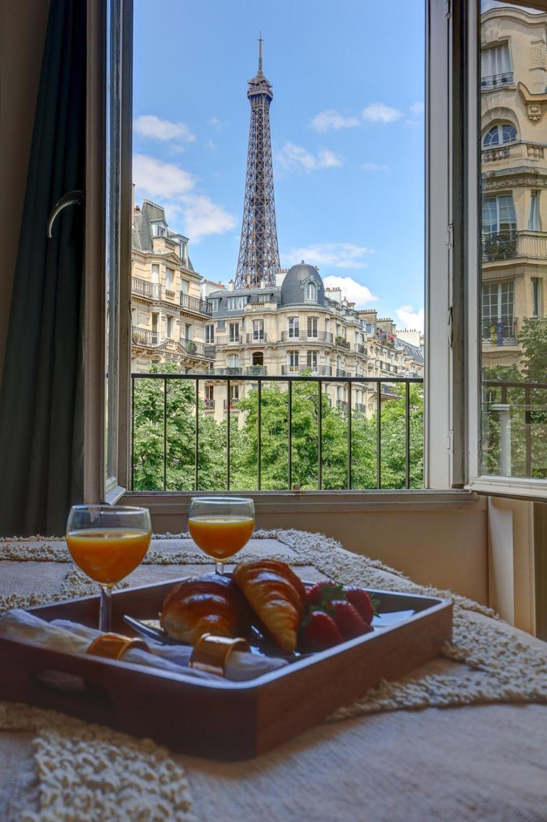 Bnbnook - Charming 1br With Eiffel Tower View Appartamento