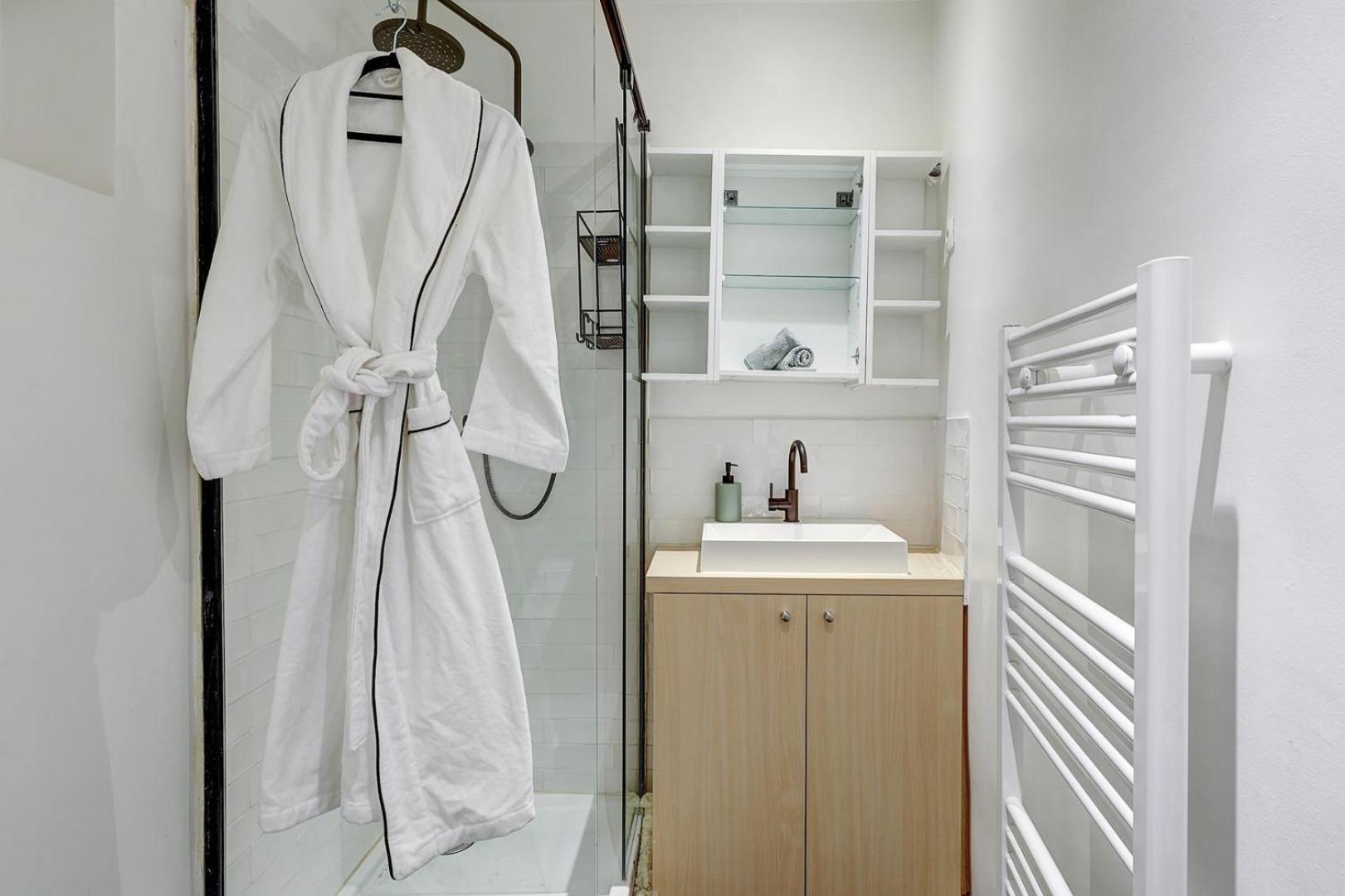 Bnbnook - Parisian Charm: 1br In Le Marais * Parigi
