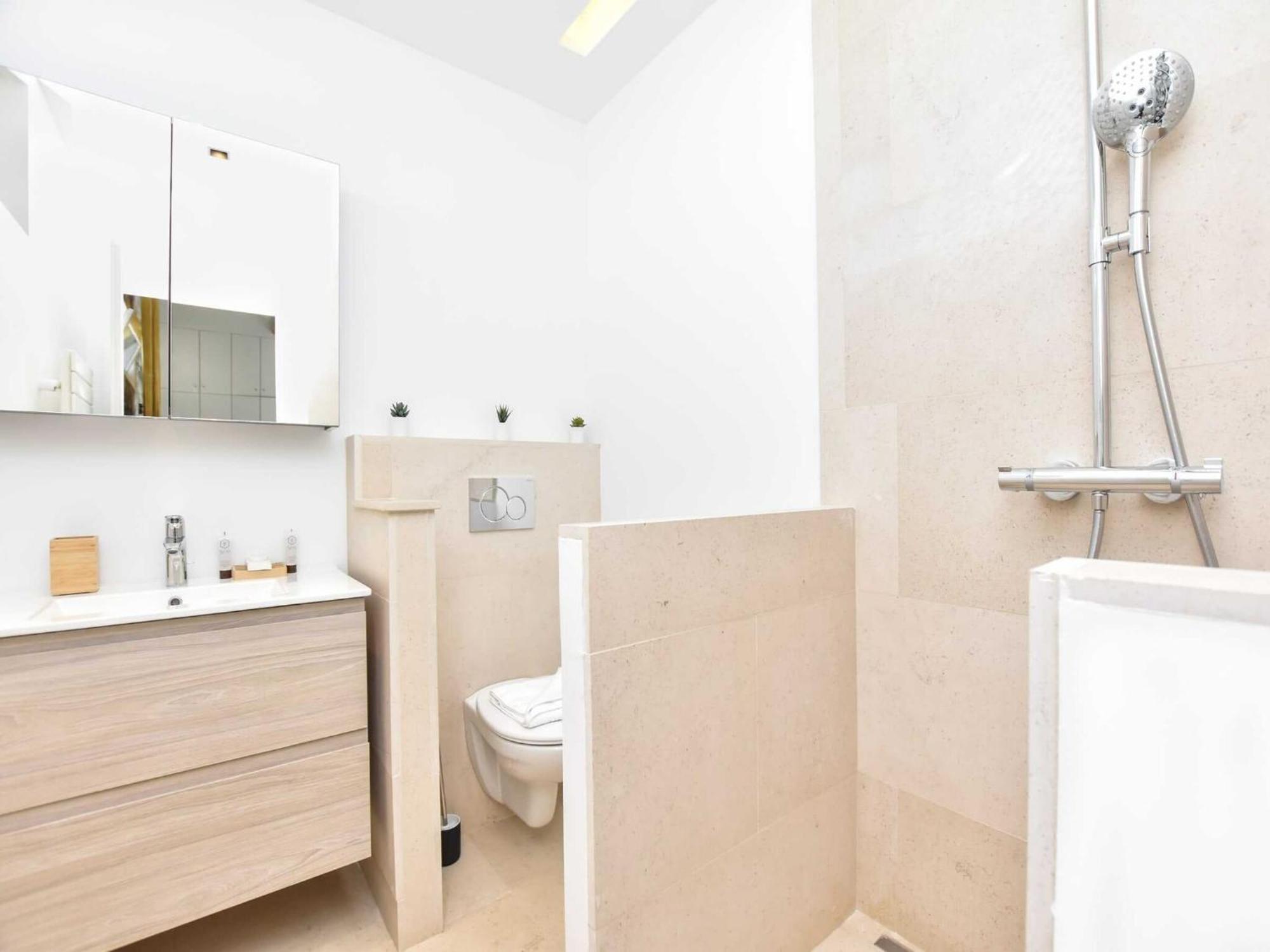 Charming Cosy - 2p - Courcelles *