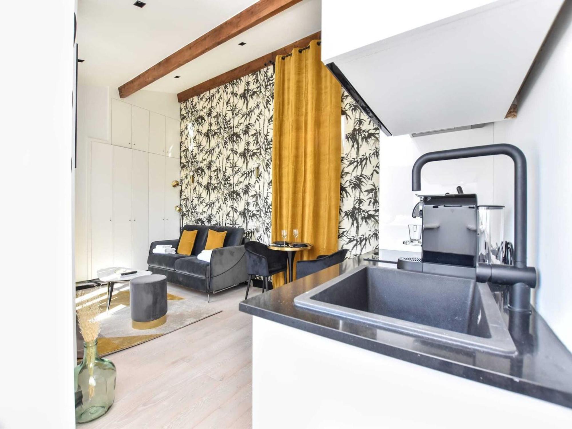 Charming Cosy - 2p - Courcelles *