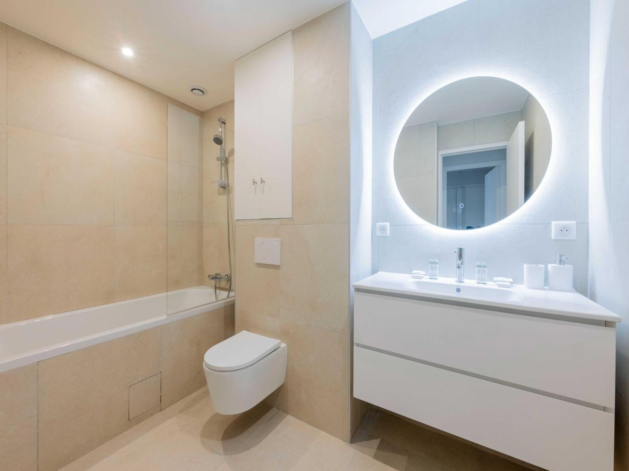 Superb Flat 2bdr 3p - 16eme - Auteuil Appartamento *