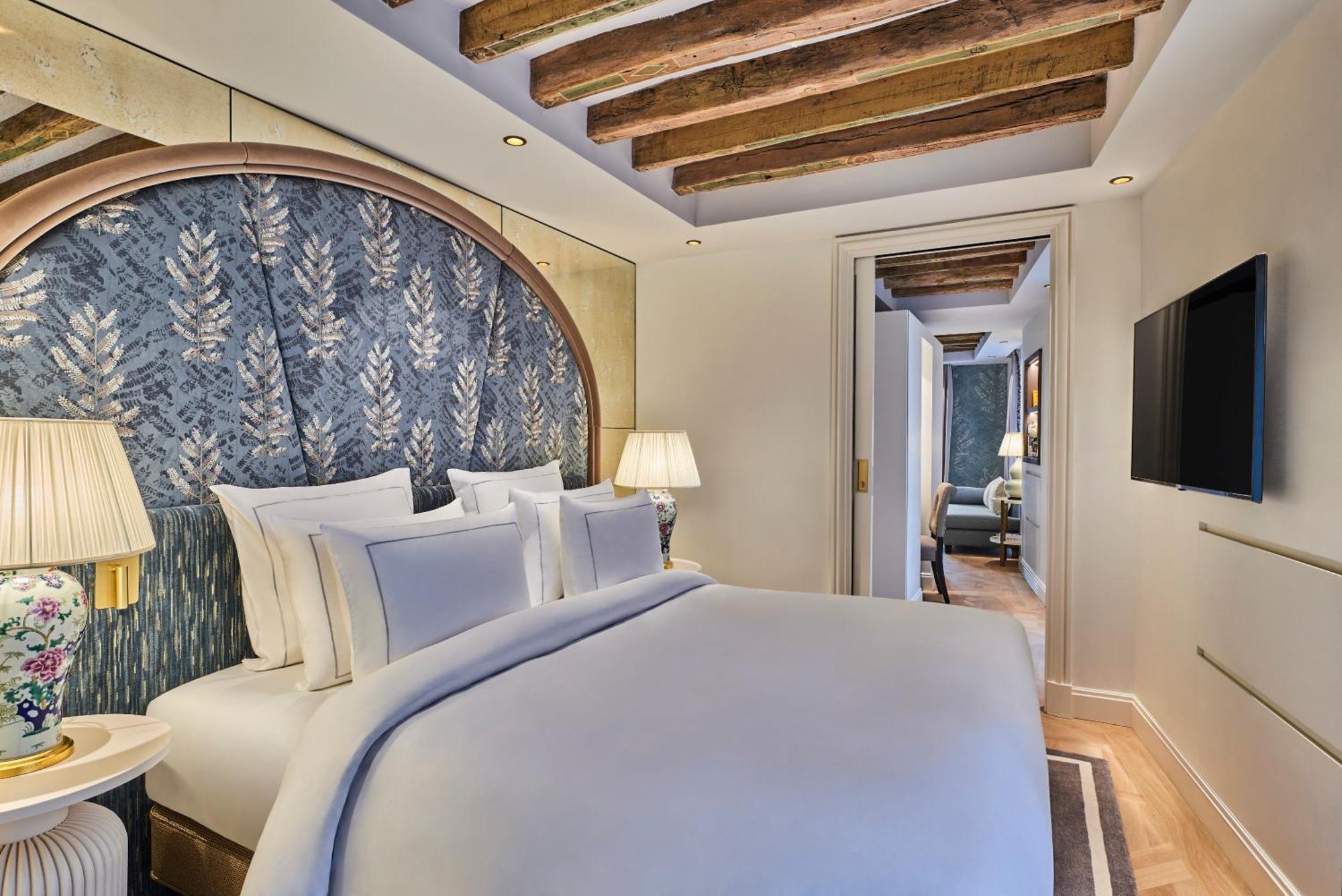 Maison Barriere Vendome 5* Parigi