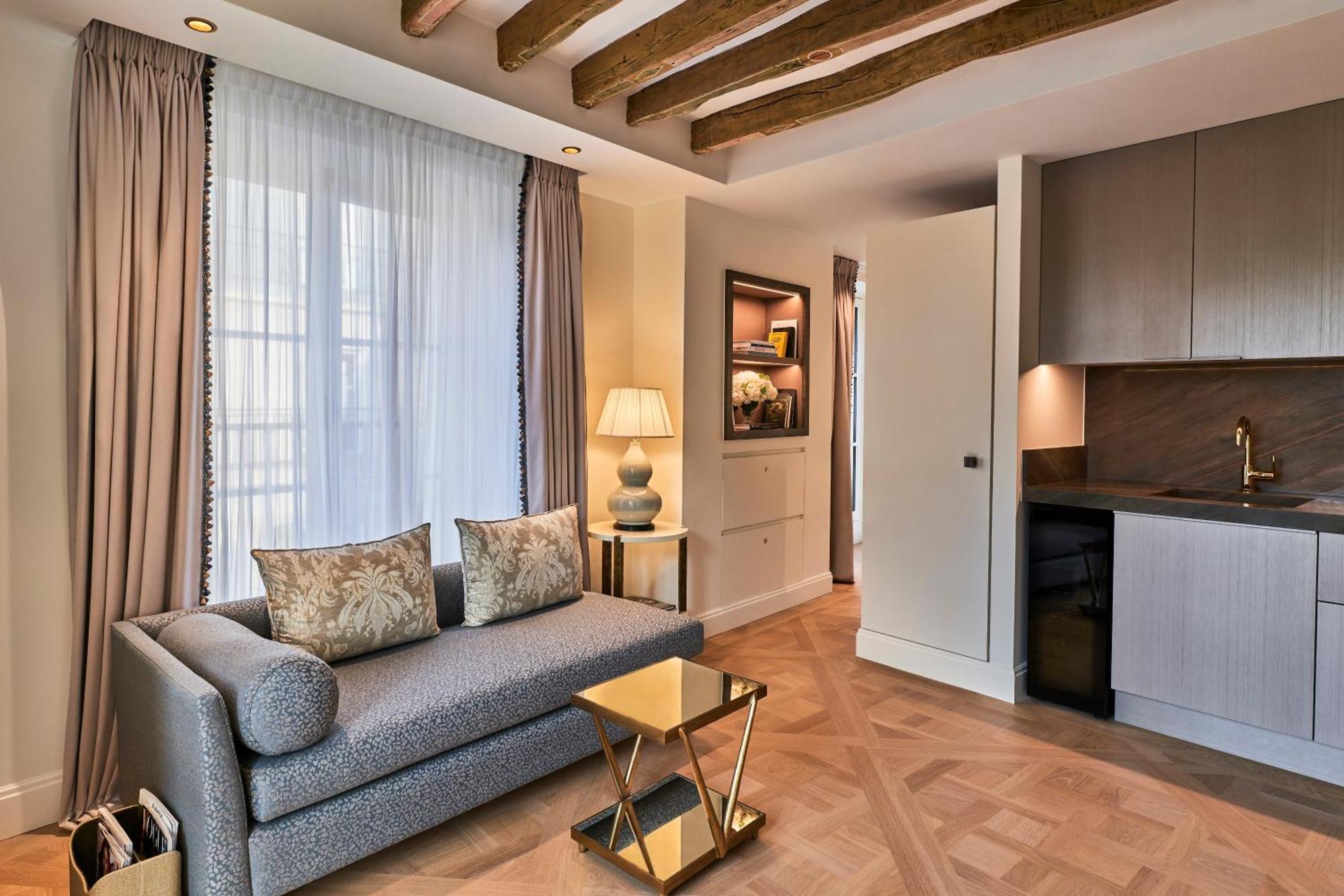 Maison Barriere Vendome 5*