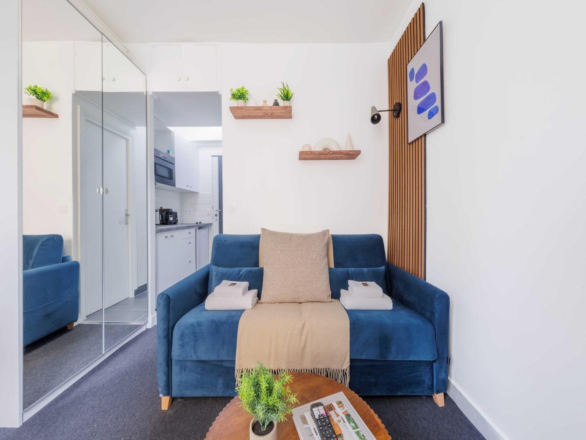 Charming For 2 People - Mobility Lease Parigi