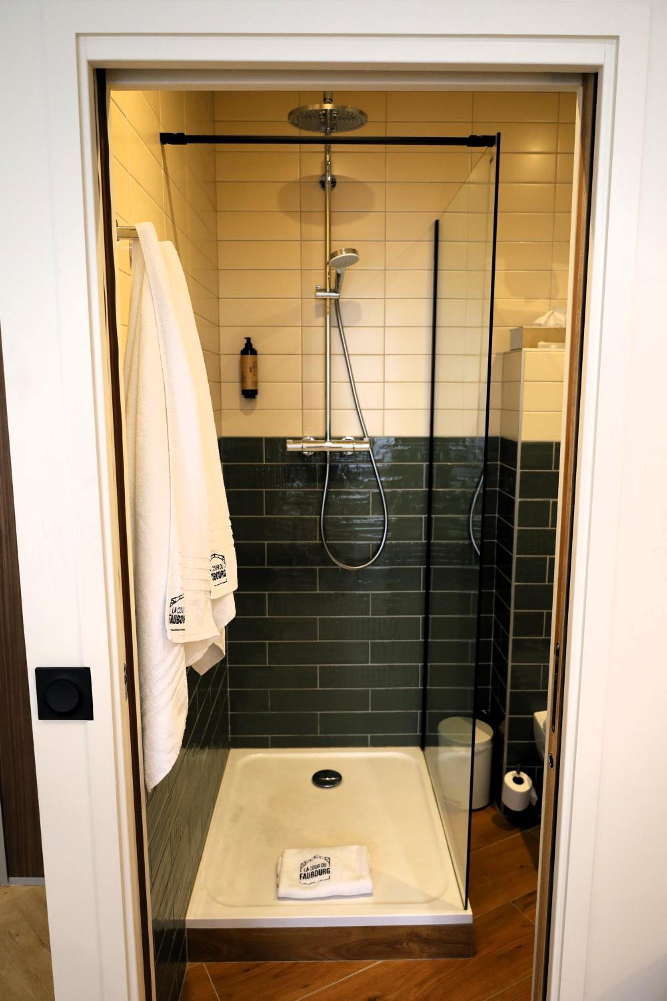 Les Du Faubourg Bed & Breakfast
