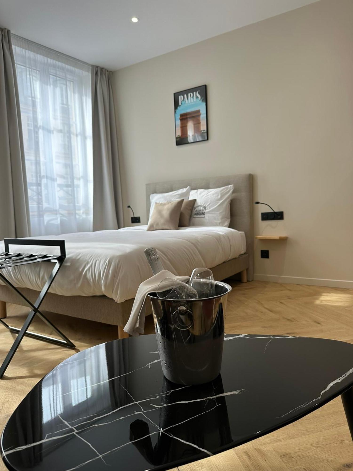 Les Du Faubourg Bed & Breakfast