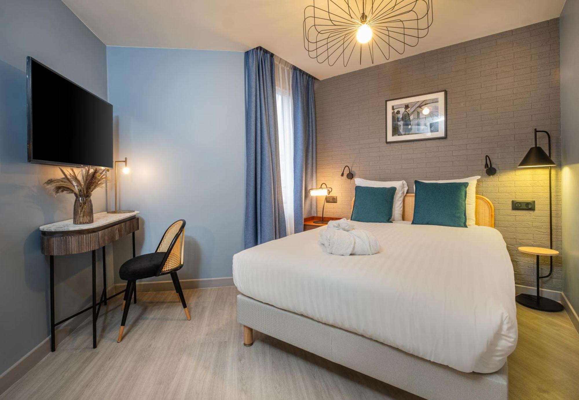 Aparthotel East Parigi