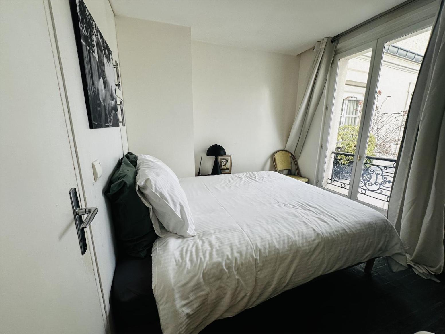 Apartment Avec Balcon *