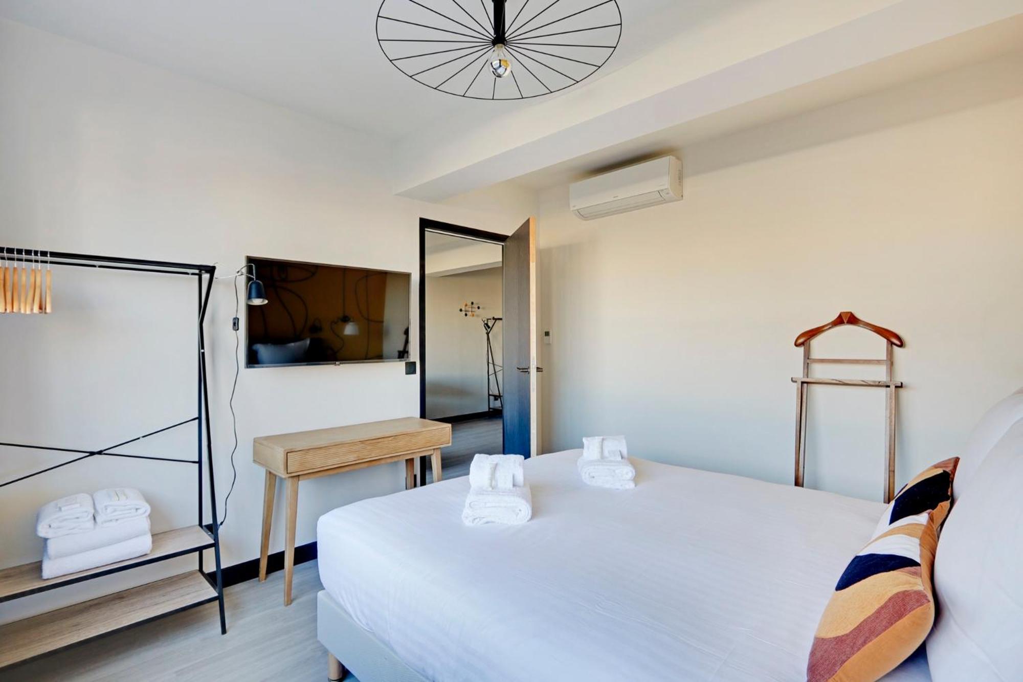 North Apartment *