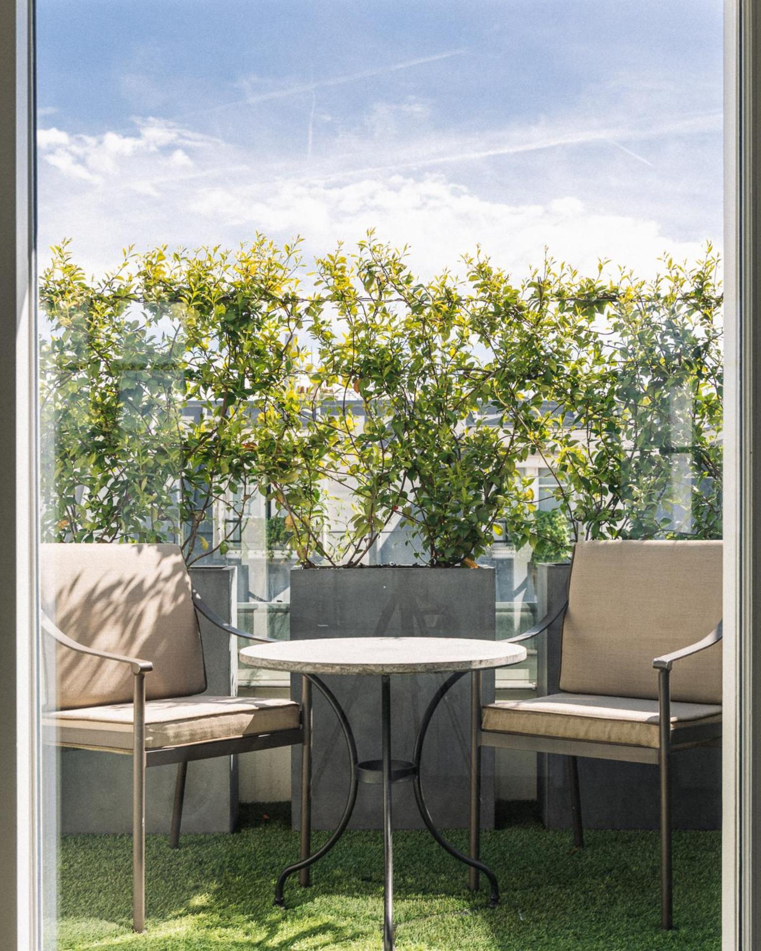 Hotel Le Burgundy 5*