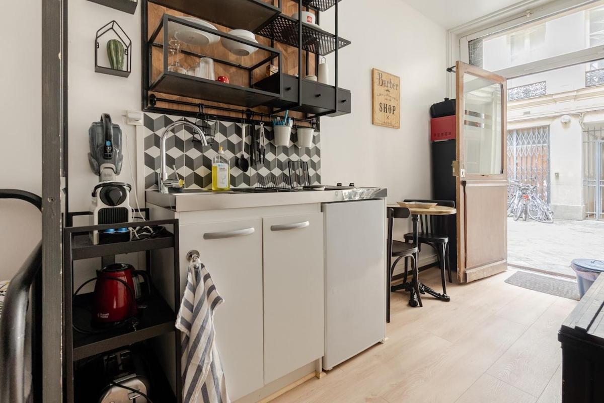 - Metro 7 Cadet - Quartier Faubourg-montmartre