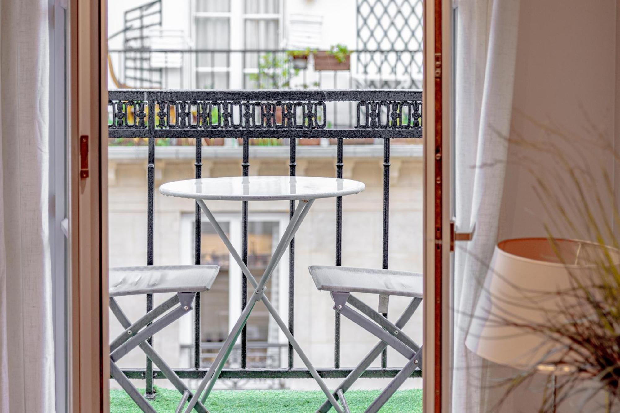 Apartment Heart Of Paris, Montorgueil, Charming Duplex *