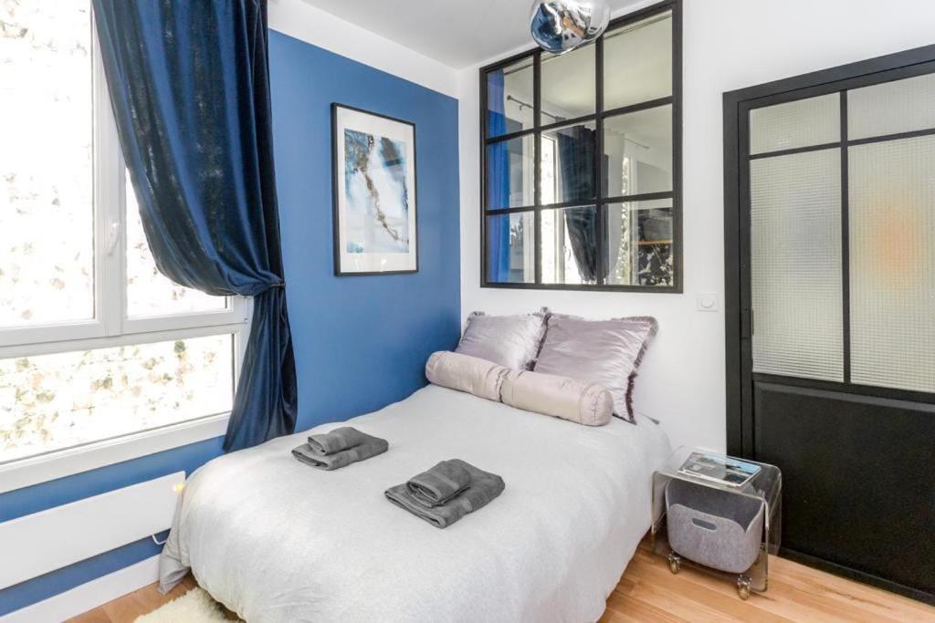 C Cozy Batignolles Apt, Metro Right At Your Doorstep * Parigi