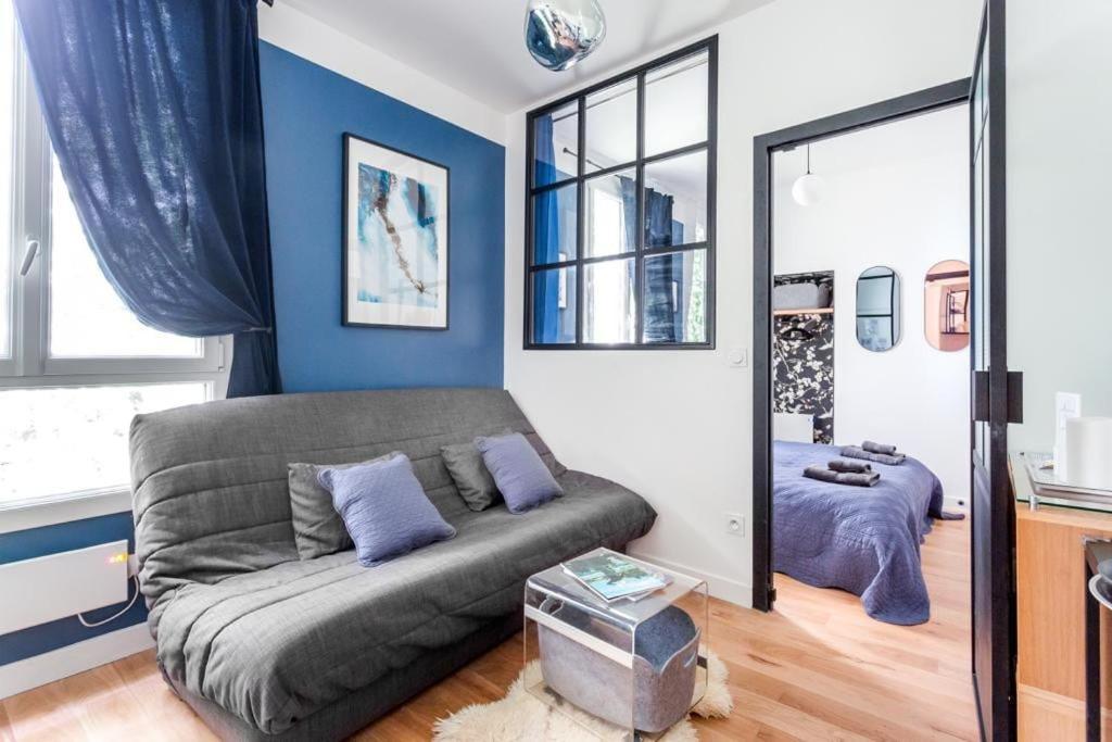 C Cozy Batignolles Apt, Metro Right At Your Doorstep *