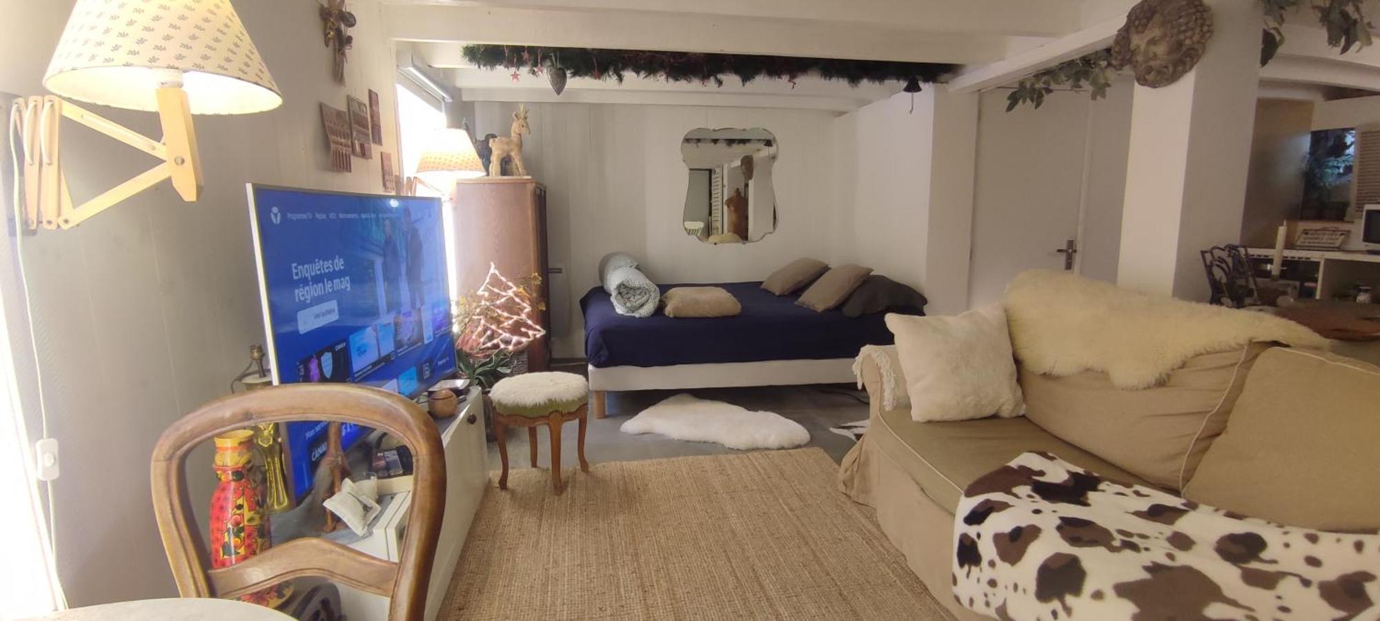 Authentic House 2 Maisons 1 Ideale Pour Groupes, Capacite 30 Personnes Casa vacanze *