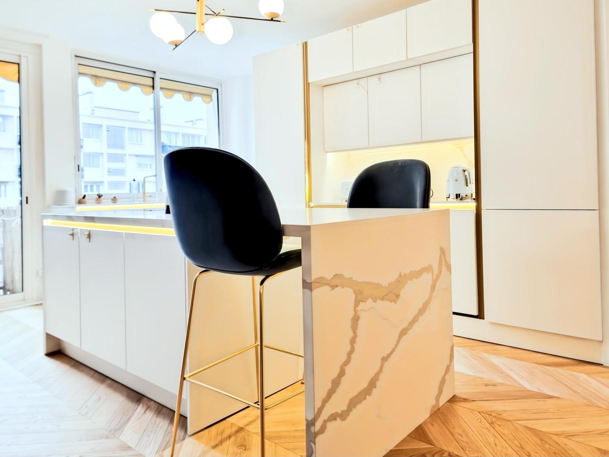Luxury Flat With Balcony Near Arc De Triomphe Appartamento