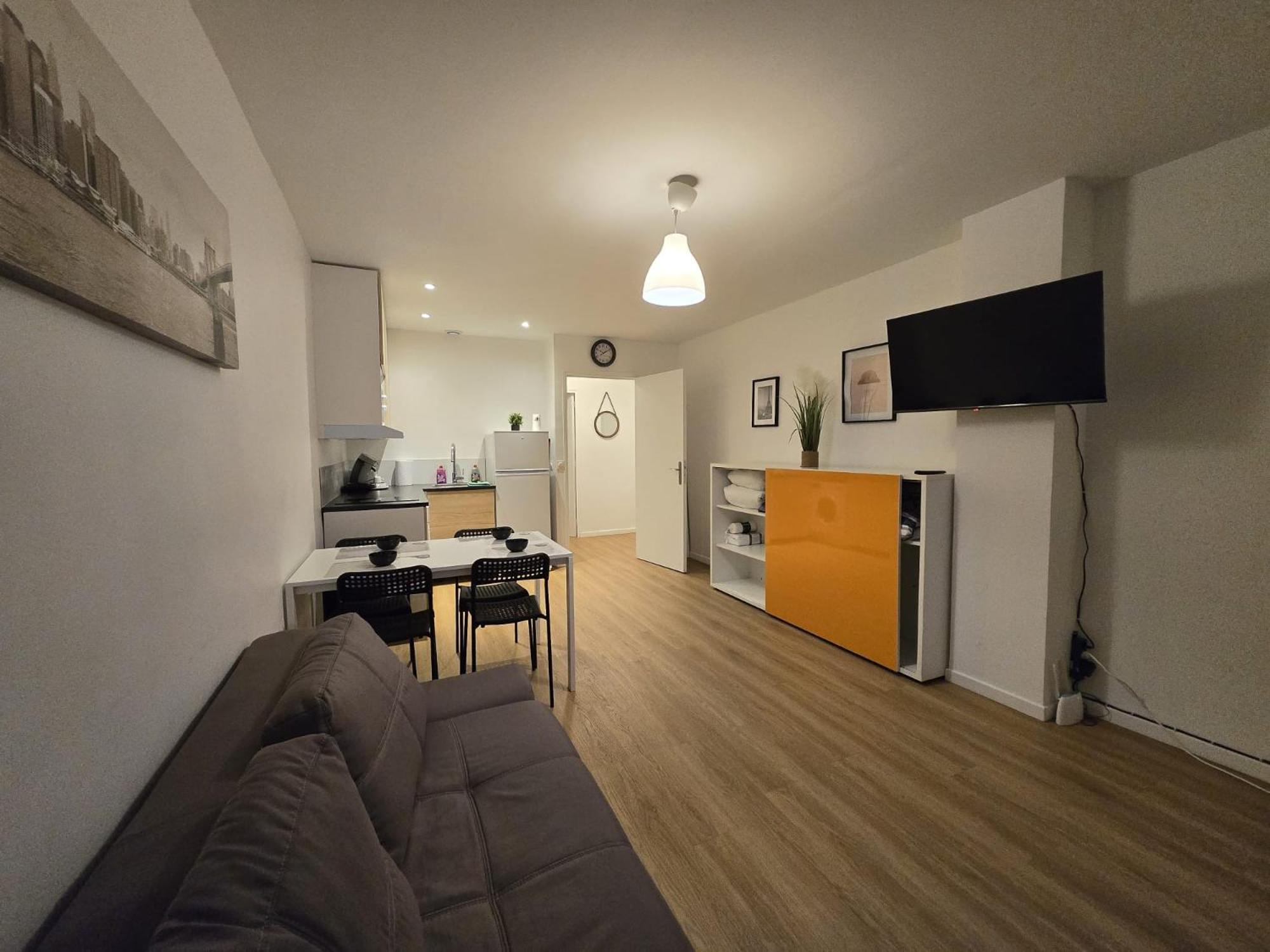 Appartamento Centre De 19 *