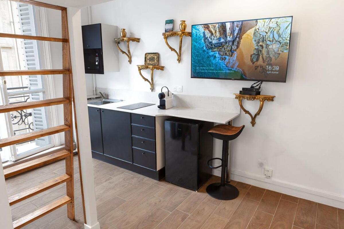 Champs Elysees - Av De Friedland Appartamento *