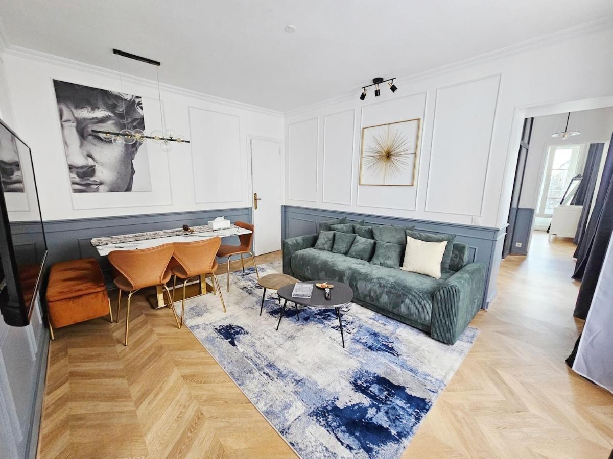 Appartamento Lux Walk To Opera Lafayette Parigi