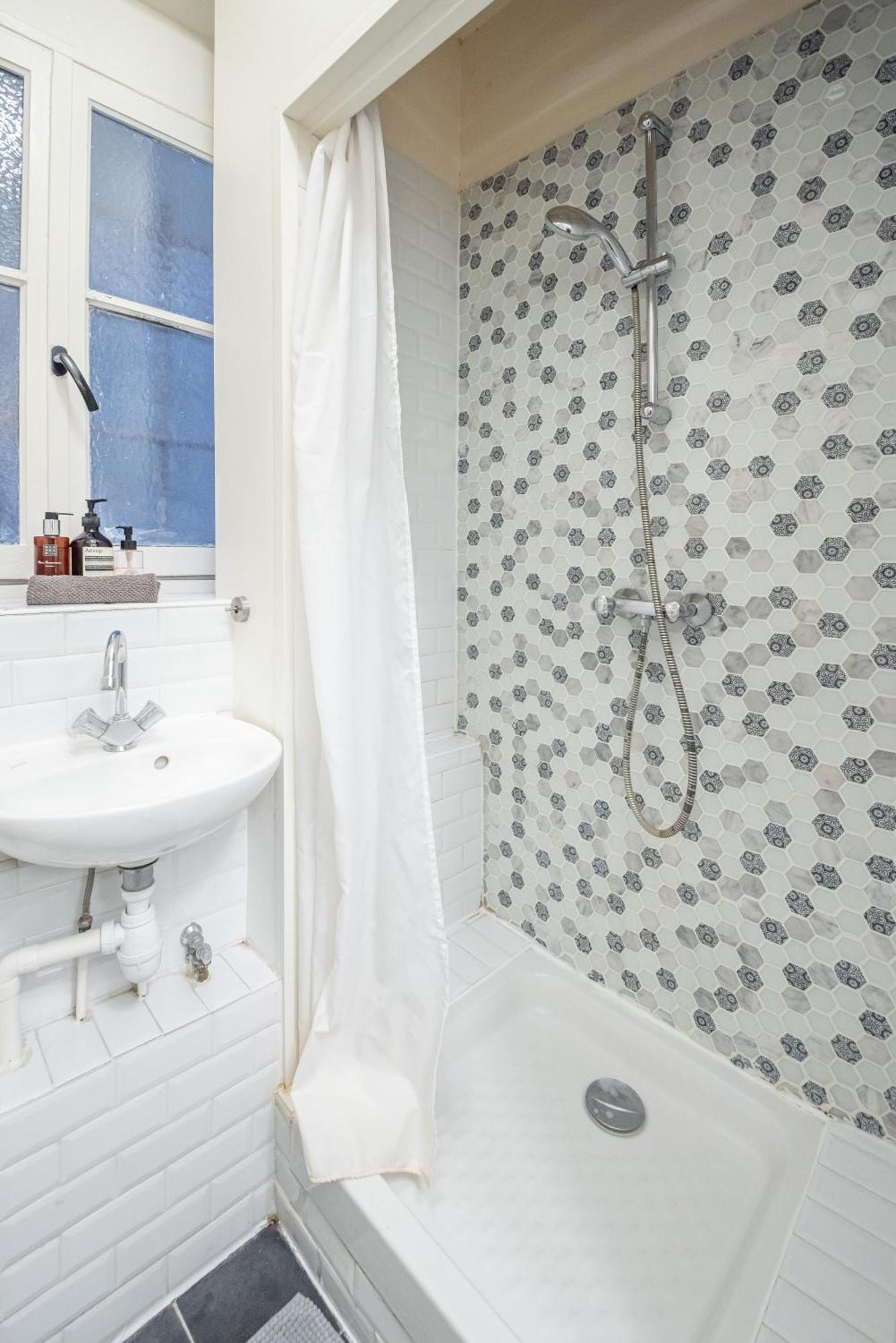 Appartamento De Charme Au Coeur Du Marais Parigi