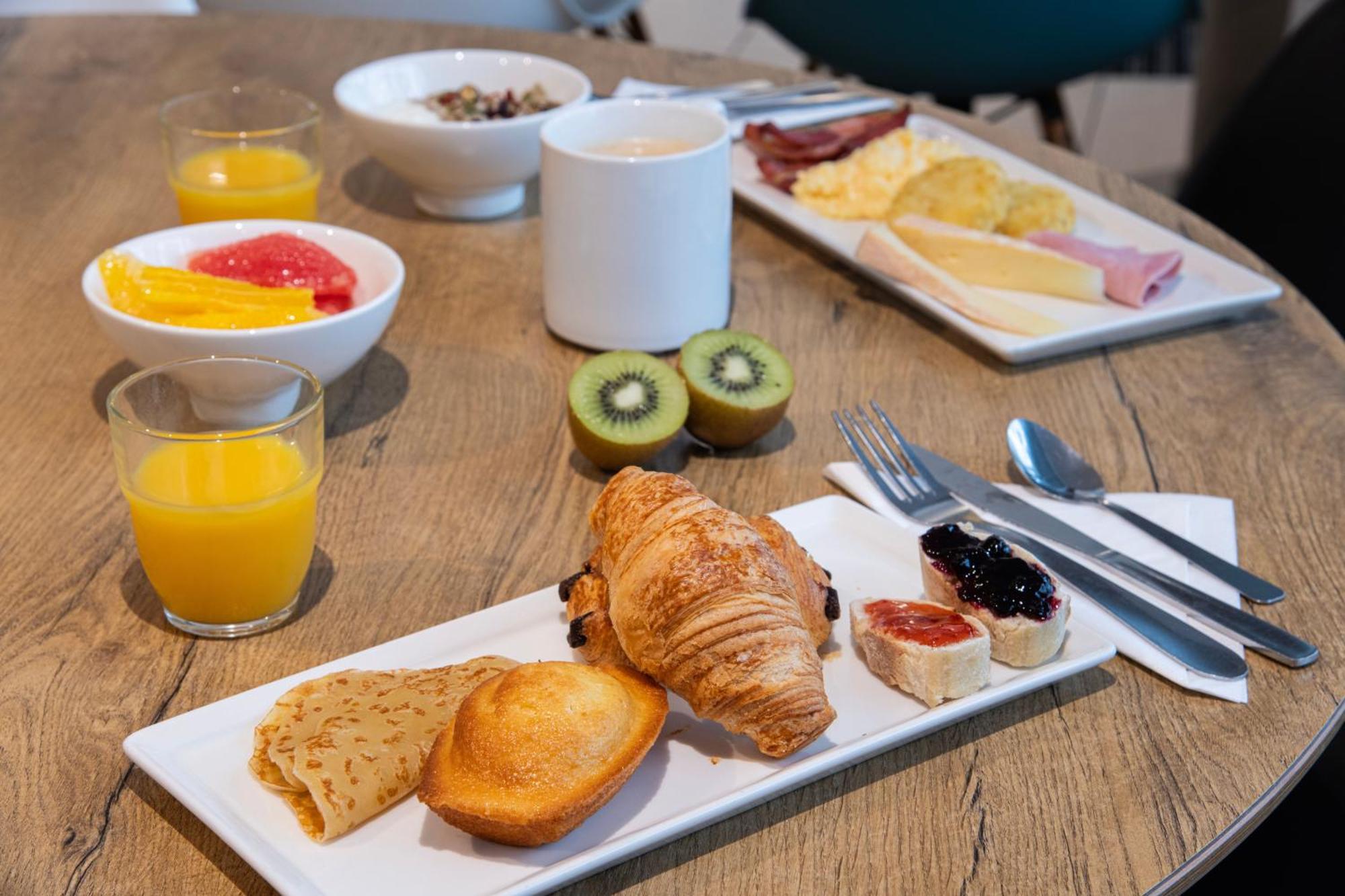 Hotel Ibis Gare Du Nord Chateau Landon 10eme Paris