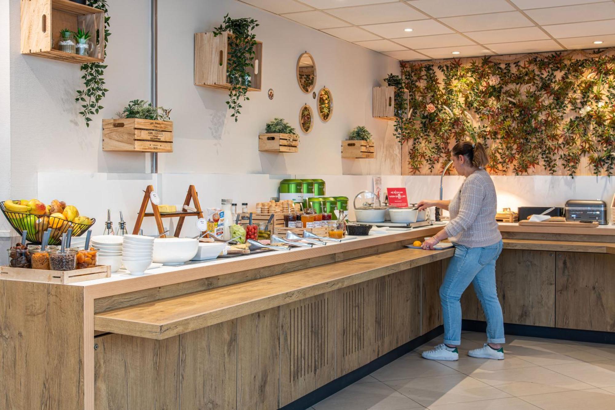 Hotel Ibis Gare Du Nord Chateau Landon 10eme